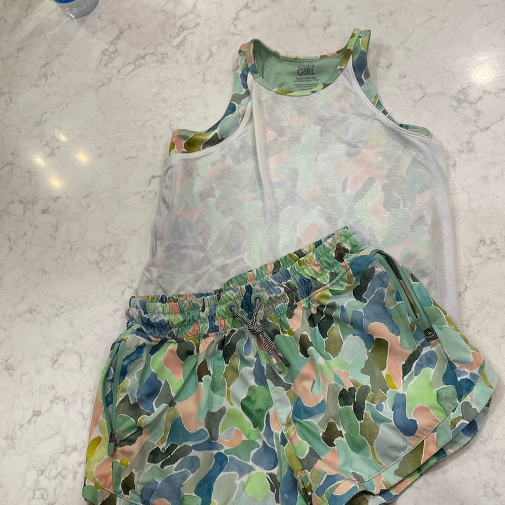Athleta girl outfit